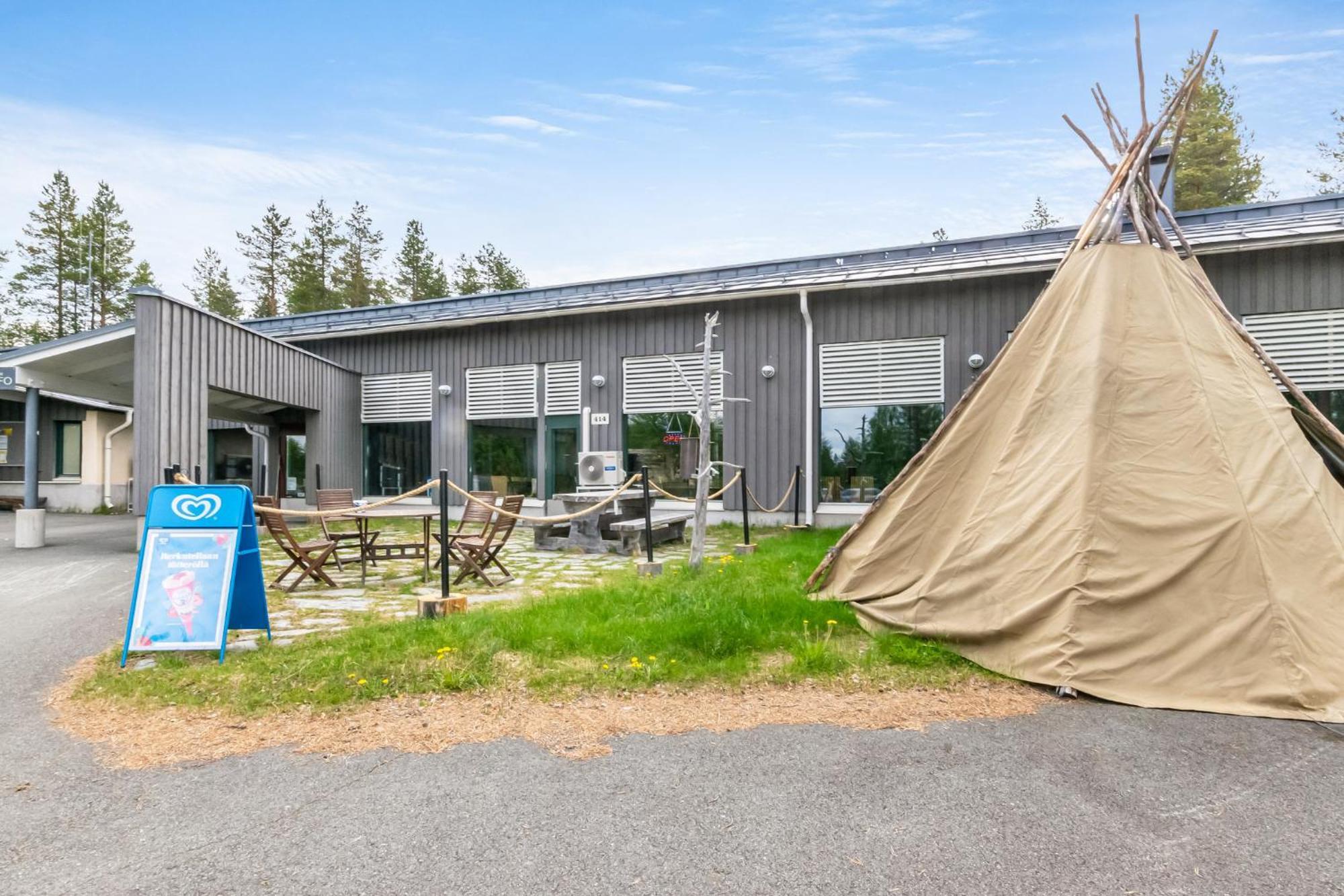 סאלה Karhunkierros Cabins & Huts מראה חיצוני תמונה